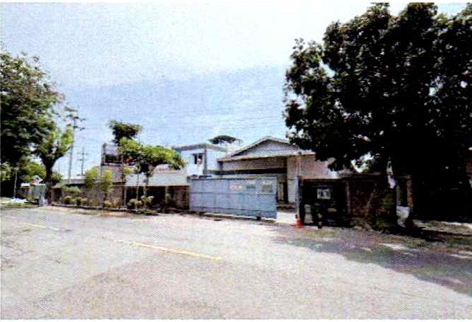 PABRIK DI JALAN RAYA DAENDELS, JAWA TIMUR DENGAN LUAS TANAH 4.117m2