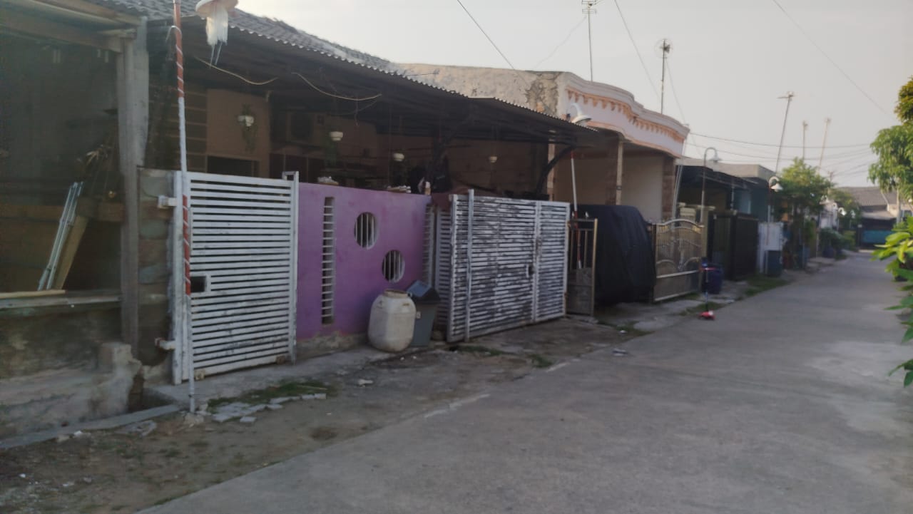 RUMAH DI PERUMAHAN CITRA KEBUN MAS, KARAWANG DENGAN LUAS TANAH 60m2