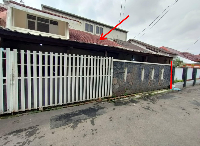 RUMAH DI JALAN PISCES, BANDUNG DENGAN LUAS TANAH 140m2