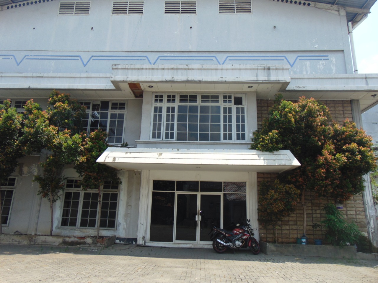 BANGUNAN EX-PABRIK DI JALAN BANDANGEN UTARA, JAKARTA UTARA DENGAN LUAS TANAH 4.506m2