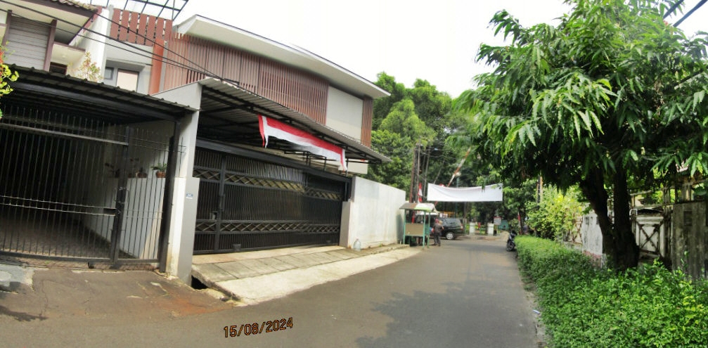 RUMAH DI JALAN TANGKUBAN PERAHU, SETIABUDI , JAKARTA SELATAN DENGAN LUAS TANAH 462m2