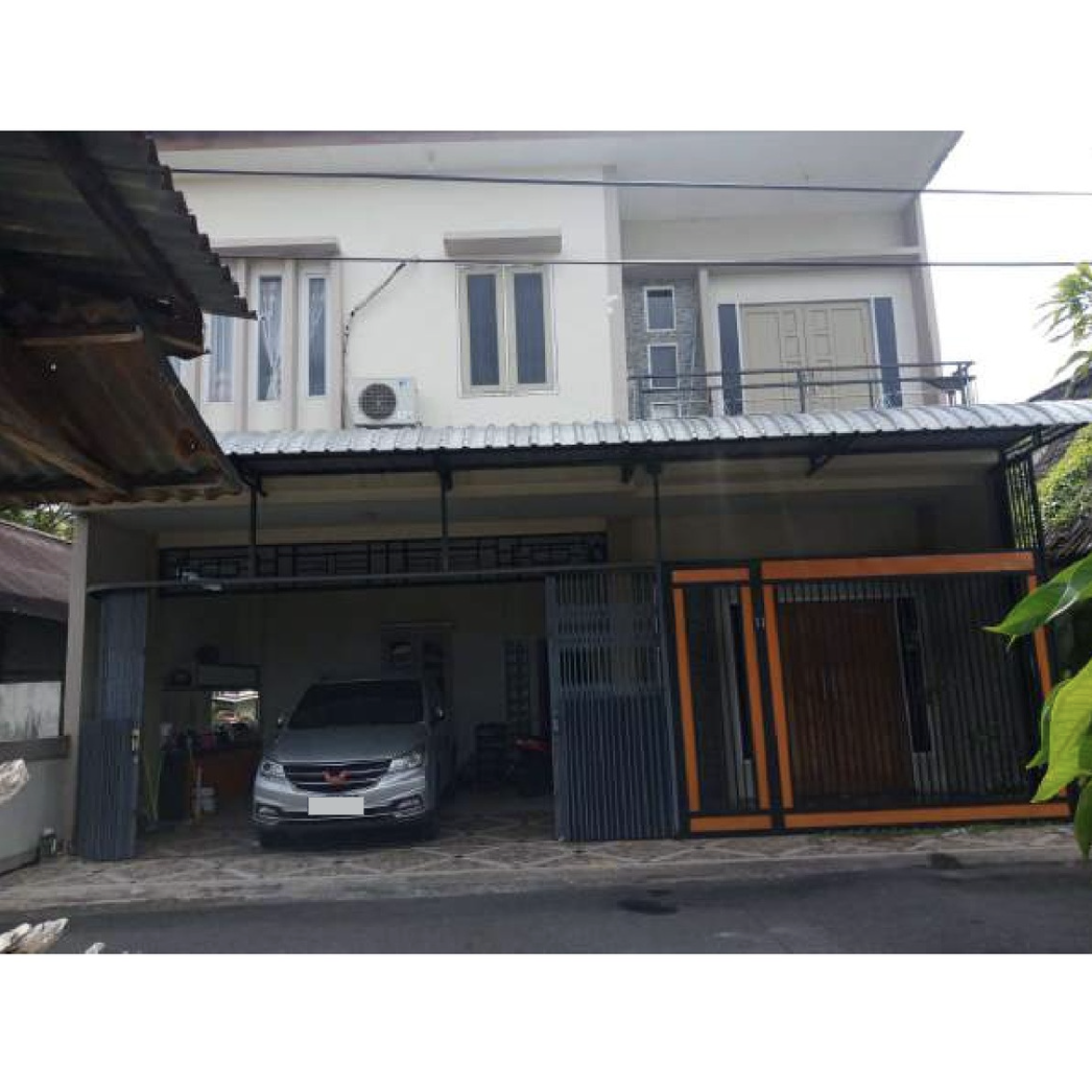 RUMAH DI JALAN TEUKU UMAR, PONTIANAK DENGAN LUAS TANAH 201m2
