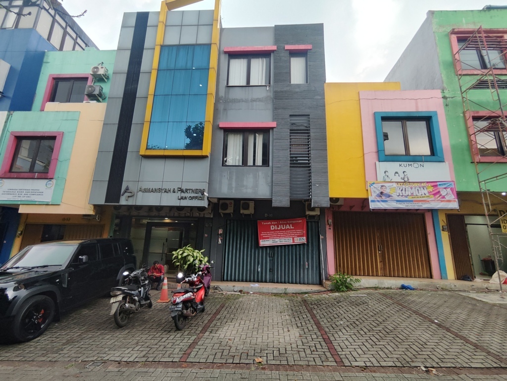 RUKO DI KOMPLEK RUKO FATMAWATI FESTIVAL, JAKARTA SELATAN DENGAN LUAS TANAH 45m2